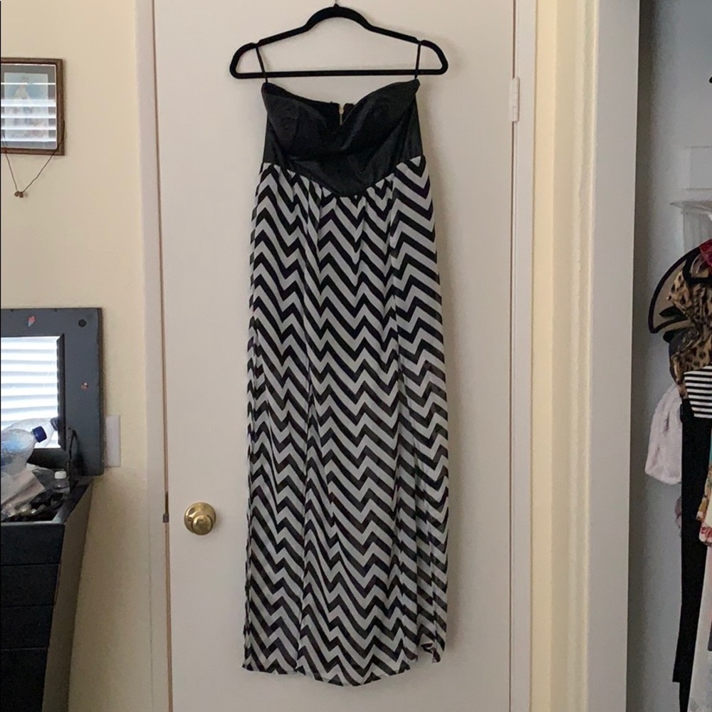 Strapless faux leather top dress